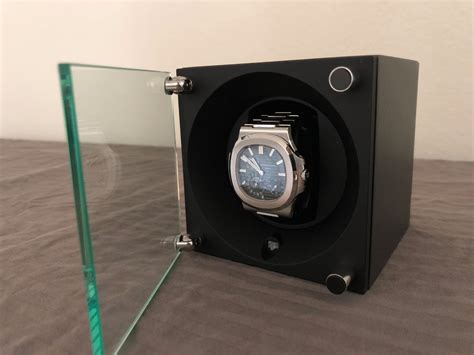 WatchProSite Review: The Best Watch Winder, The Swiss Kubik 